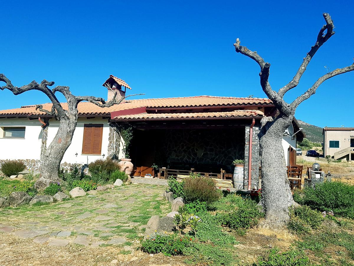 Agriturismo Gennemara B&B Perdaxius Eksteriør bilde