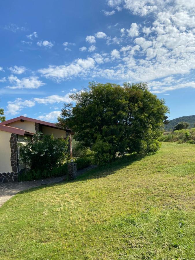 Agriturismo Gennemara B&B Perdaxius Eksteriør bilde